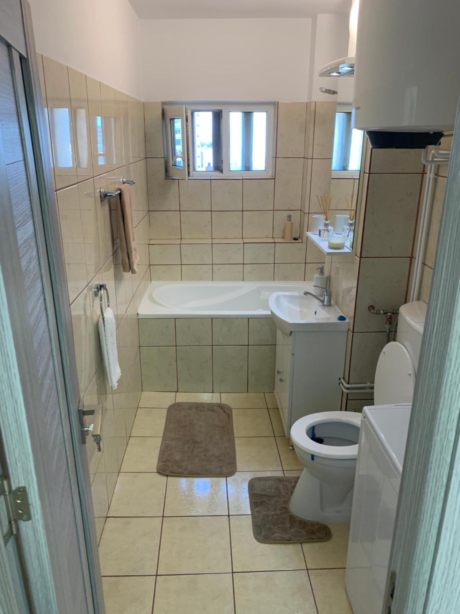 Victoriei Boulevard Private Apartment Brașov Exterior foto