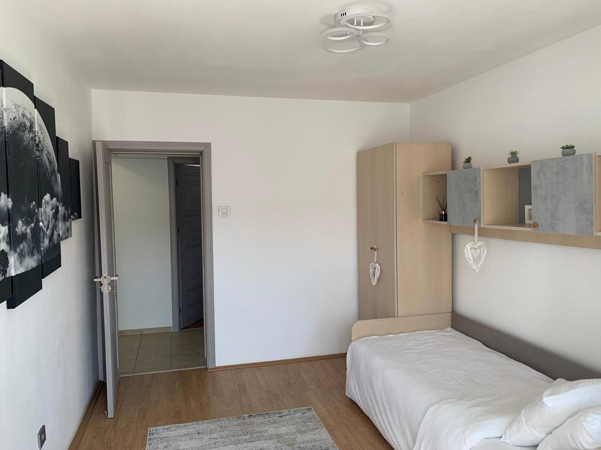 Victoriei Boulevard Private Apartment Brașov Exterior foto